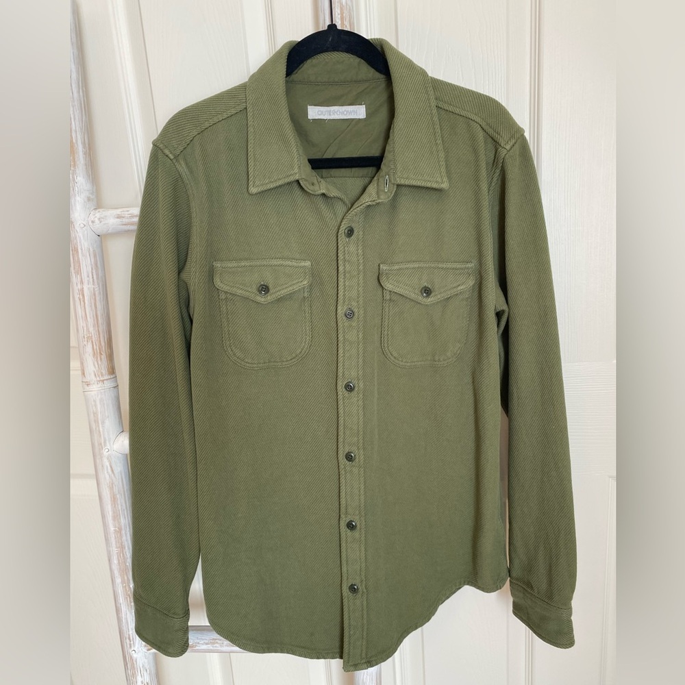 Outerknown organic cotton Chroma Blanket Shirt in olive green size M